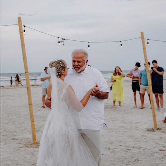 Sara Gabriel Malia Wedding Veil - 90” - Picture 4 of 8